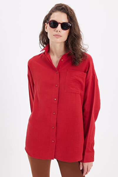 Tudors Women's oversize wide cut 100% cotton muslin fabric long sleeve pocketed textured burgundy shirt