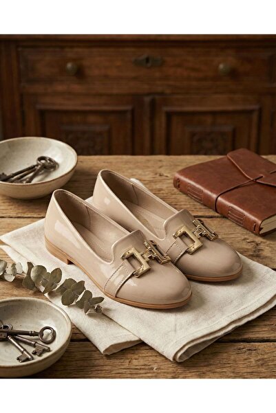 Slipcat حذاء باليرينا نسائي بتفاصيل مشبك مزدوج، خفيف الوزن، مريح، حذاء يومي