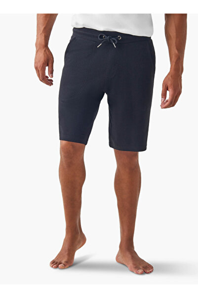 FAV شورت رياضي مُقسّم إلى أجزاء مع رباط للإغلاق وجيوب