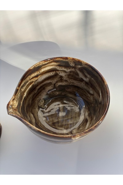 Begeli Ceramics and More Matcha Kase ve Whisk Tutucu (kahve)