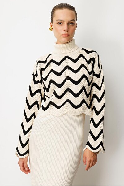 accort Balıkçı Yaka Desenli Triko Takım Elbise-KREM