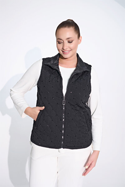 DE WHITES Plus size self-embroidered vest