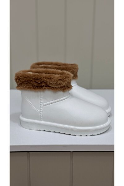 Stil Durağı حذاء قصير من الصوف موديل NEOS372 بنعل 2 سم باللون الأبيض