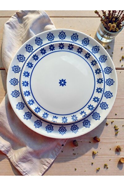 Porland Tile 7 Piece Cake and Treat Set