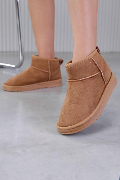 Stil Durağı St1075 model, new season short boot with a 2 cm sole, taba.