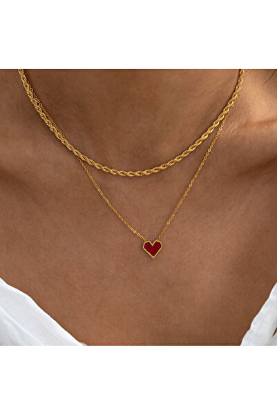 Z&T ACCESORIES قلادة ذهبية اللون مع تفاصيل على شكل قلب أحمر