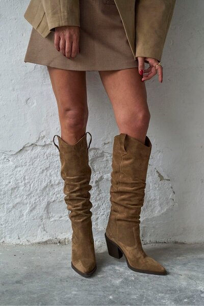 PELİN'İN AYAKKABILARI UMEA KUM SÜET KOVBOY ÇİZME