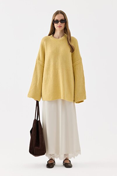 Moca Raisa Satin Skirt Ecru