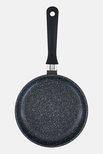 YOTO Cast Aluminium Frying Pan 20 cm, Black