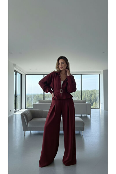 Zafirae طقم مودال واسع الساق بتفاصيل حزام خصر مميز