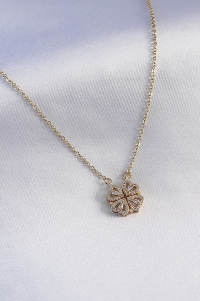 Lisinya 316L Steel Gold Color Openable Zircon Stone Clover Model Women's Neck...