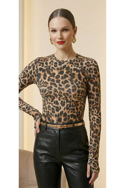 MODA Body Leopar Desenli Sıfır Yaka Sıkı Kalıp