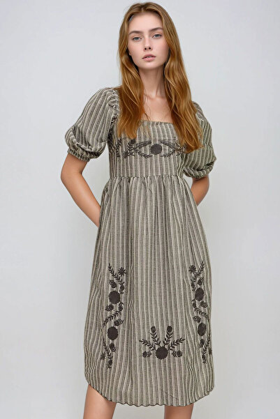 bacc Women's Gray Square Neck Princess Sleeve Striped Floral Embroidered Woven Dress Bchesq-251098