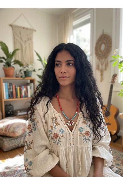 Dorvina Turkuaz Doğal Taşlı ve Kırmızı Boncuklu Tasarım Bijuteri Göz Charm Ko...