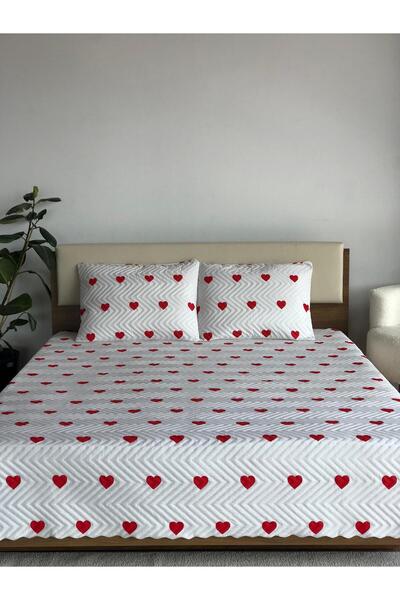 Bella Home Heart Double Size 3 Piece Bedspread Set - 200X240 cm - White Red with Pvc Bag
