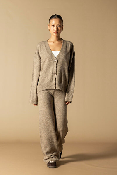 Avrile Cardigan Knitwear Set