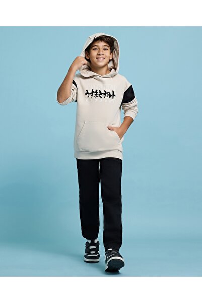 R&B Naruto Printed Hoodie With Long Sleeves