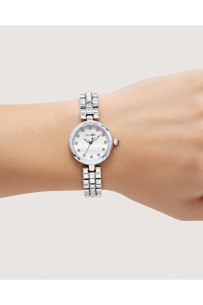 season Seazon Silver Round Watch