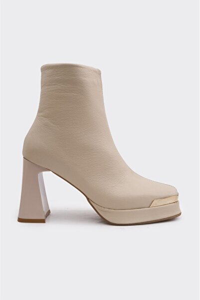 derinet Kalın Topuklu Platformlu Fermuarlı Kadın Bot