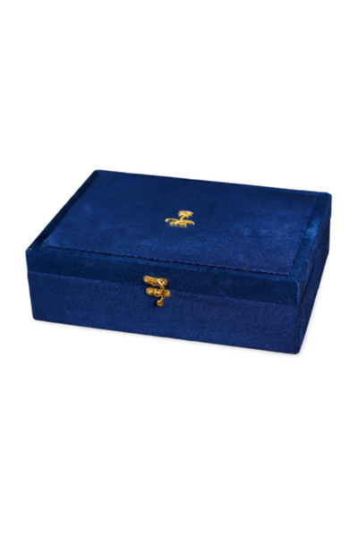 Generic Velvet box for storing oud - 1 kg