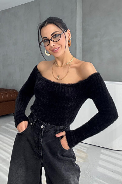 Seda Yalçın Atelier Siyah Sakallı Kayık Yaka Triko Kazak