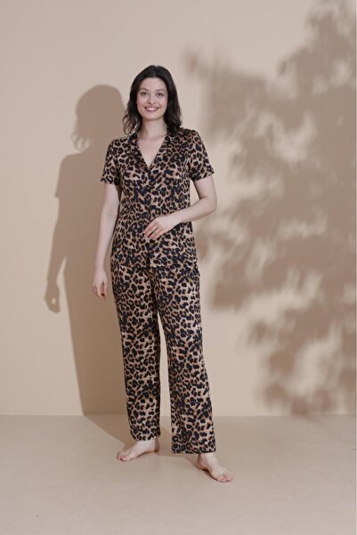 FİT WOMEN PAMUKLU LEOPAR DESENLİ DÜĞMELİ KISA KOLLU PİJAMA TAKIMI 19005