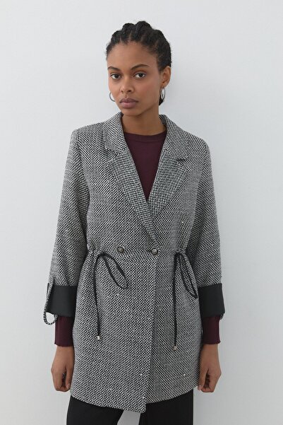 Nihan Beli Kanallı Kruvaze Ceket Siyah