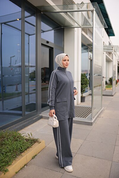 Ryzi Moda Women's Hijab Tracksuit Set with Zipper