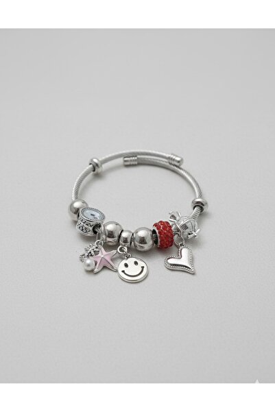 Marka gülücük kalpli detaylı çelik bileklik