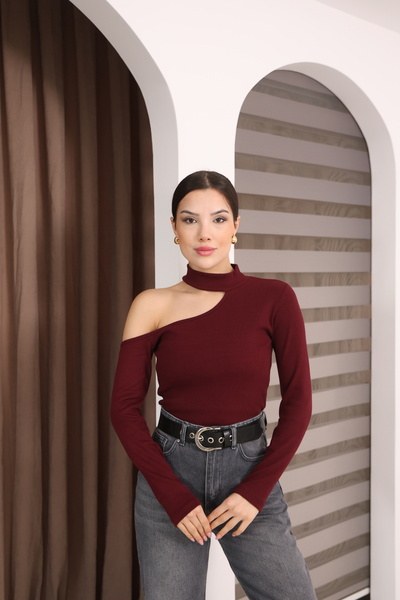 ESL ESLEM Bluză cu mâneci lungi, cu detaliu asimetric, cu umăr deschis