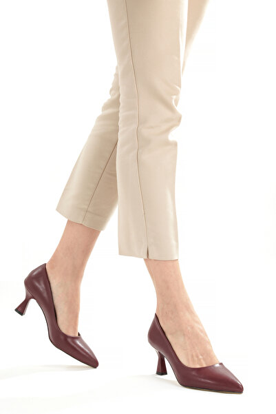 PAYZİN حذاء ستيليتو جلد أحمر داكن بكعب 5 سم وفتحة مستديرة ومقدمة مدببة مغلقة