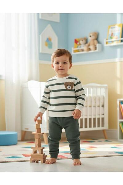 Luna Kids Store طقم بدلة رياضية للأولاد بتصميم دب مخطط باللون الأخضر