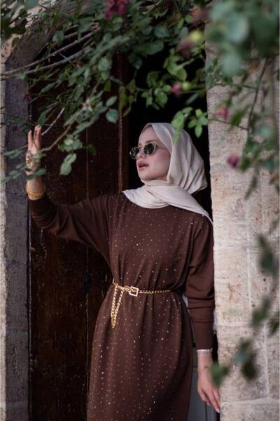 diğerr1 taş detaylı triko elbise