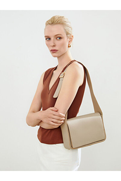 LC Waikiki حقيبة كتف نسائية بحزام قابل للتعديل