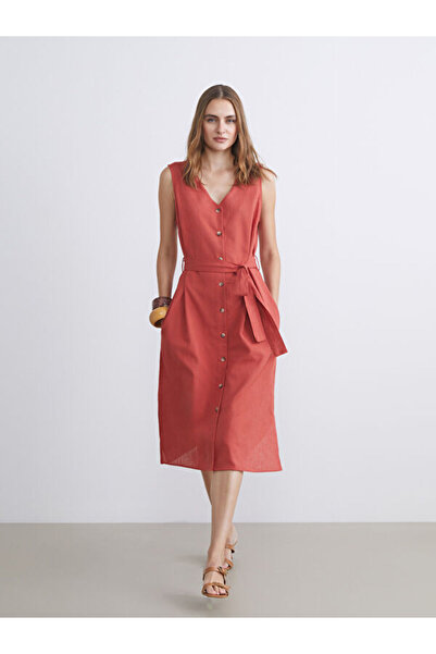 LC Waikiki فستان RMZ GİYİM FARKIYA V بحزام مزين