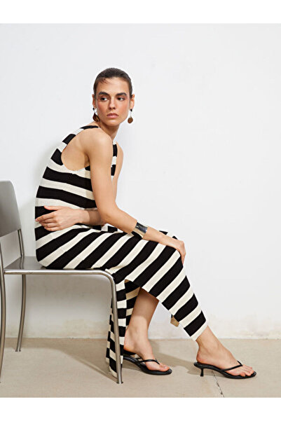 LC Waikiki منتجات فريزن ستور التي لا مثيل لها I V فستان نسائي مخطط من التريكو