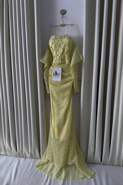 Other Lemon-colored evening dress with lace trim