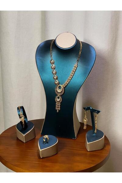 vanus fashion طقم اكسسوار ذهبي A1380