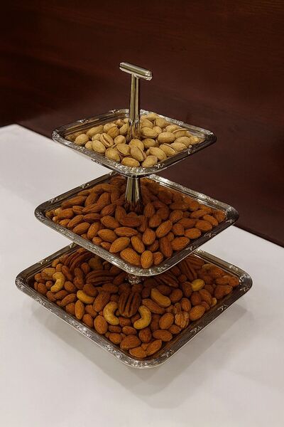 ALMASA Round nut holder, 3 tiers, 30cm high. Large plate size: 21*21cm, medium plate size: 17*17cm, small plate size: 13*13cm