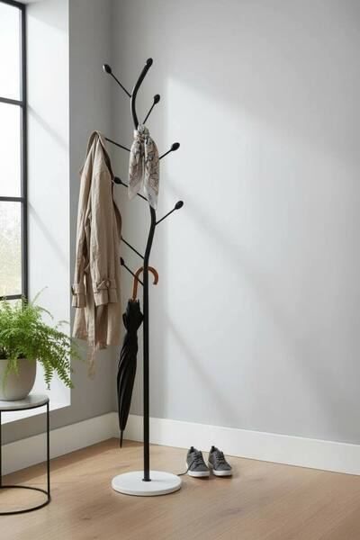 MAZPRO علاقة ملابس عصرية بقاعدة رخامية