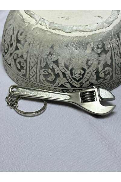 anahtarlık evreni سلسلة مفاتيح معدنية كبيرة الحجم على شكل ضفدع، مفتاح إنجليزي...