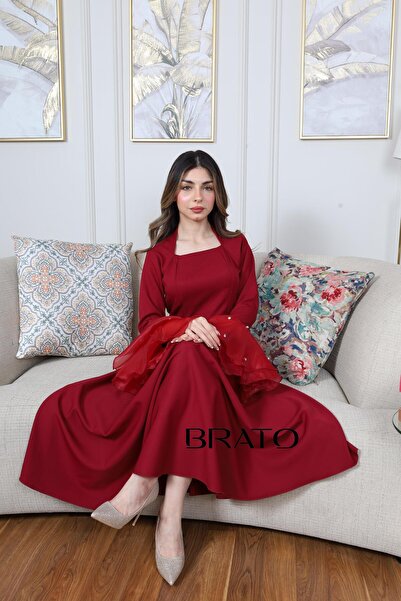 BRATO Elegant burgundy crepe dress