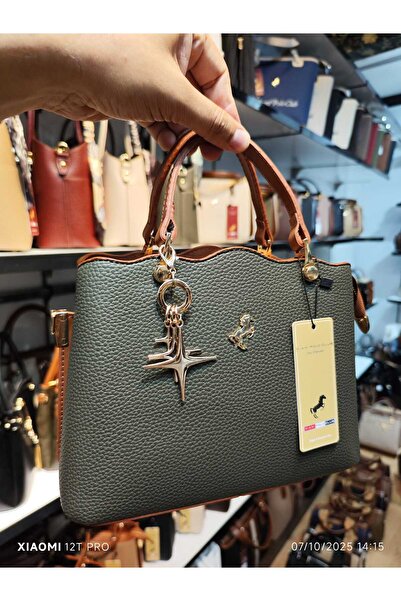 Çanta Trend حقيبة سهرة نسائية من ميامي بولو كلوب مع تفاصيل إكسسوارات، مناسبة للاستخدام المتعدد