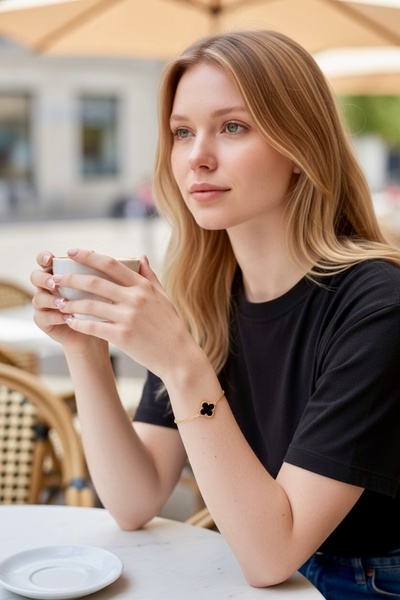 ayoljewelry Gold Black Van Cleef Bileklik