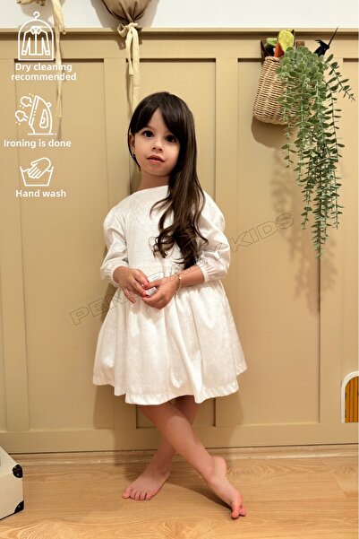 penu baby kids Изчистена кадифена рокля в цвят екрю Момиче за момиче - кадифе