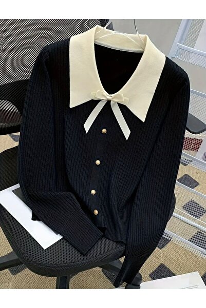 De Pose Pulover tricotat cu detaliu cu nasturi cu panglică guler tip Peter Pan pentru femei