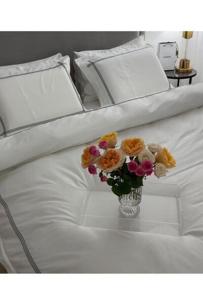 PEKİBU AYAKLI CAM SÜTUN VAZO ŞEFFAF 18 CM