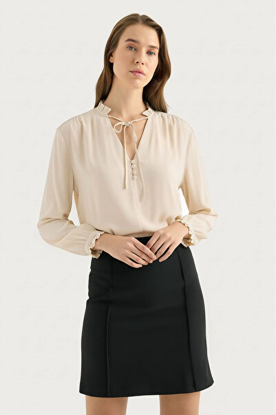 Masha Kate Bluză cu decolteu în V cu detaliu cu volane