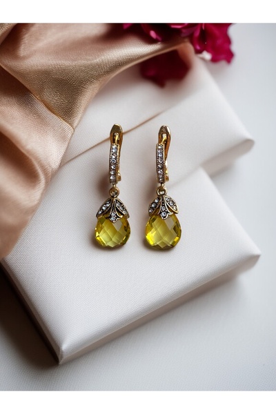FAYRA ACCESSORIES أقراط عين القطة من حجر الزركون
