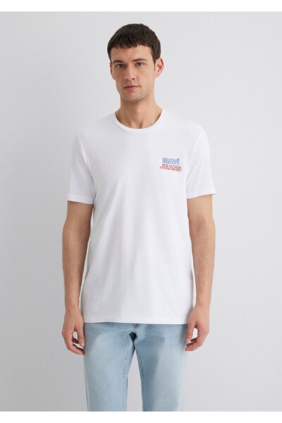 Mavi Jeans-bedrucktes weißes T-Shirt Slim Fit / Slim Fit 066841-620